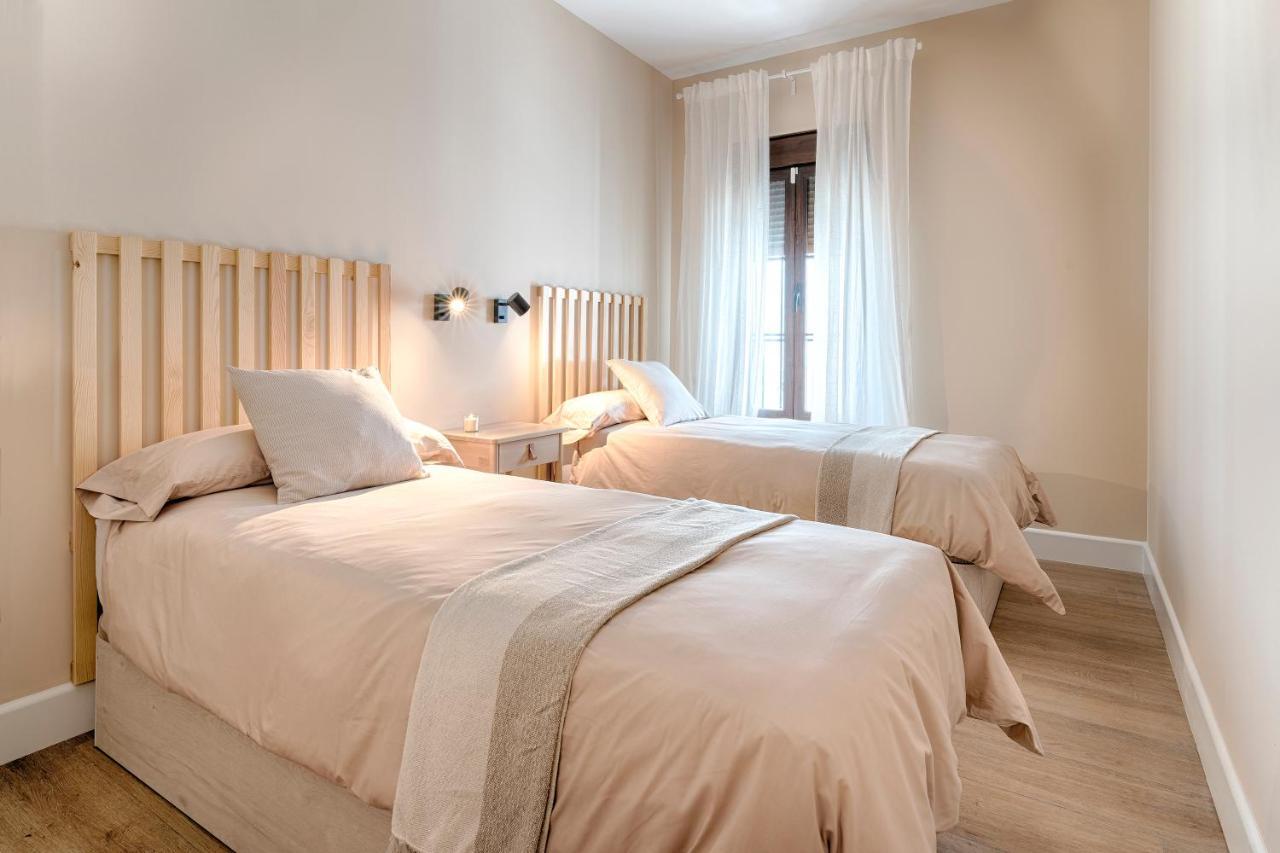 Apartamentos Turisticos Isems Aracena Eksteriør billede