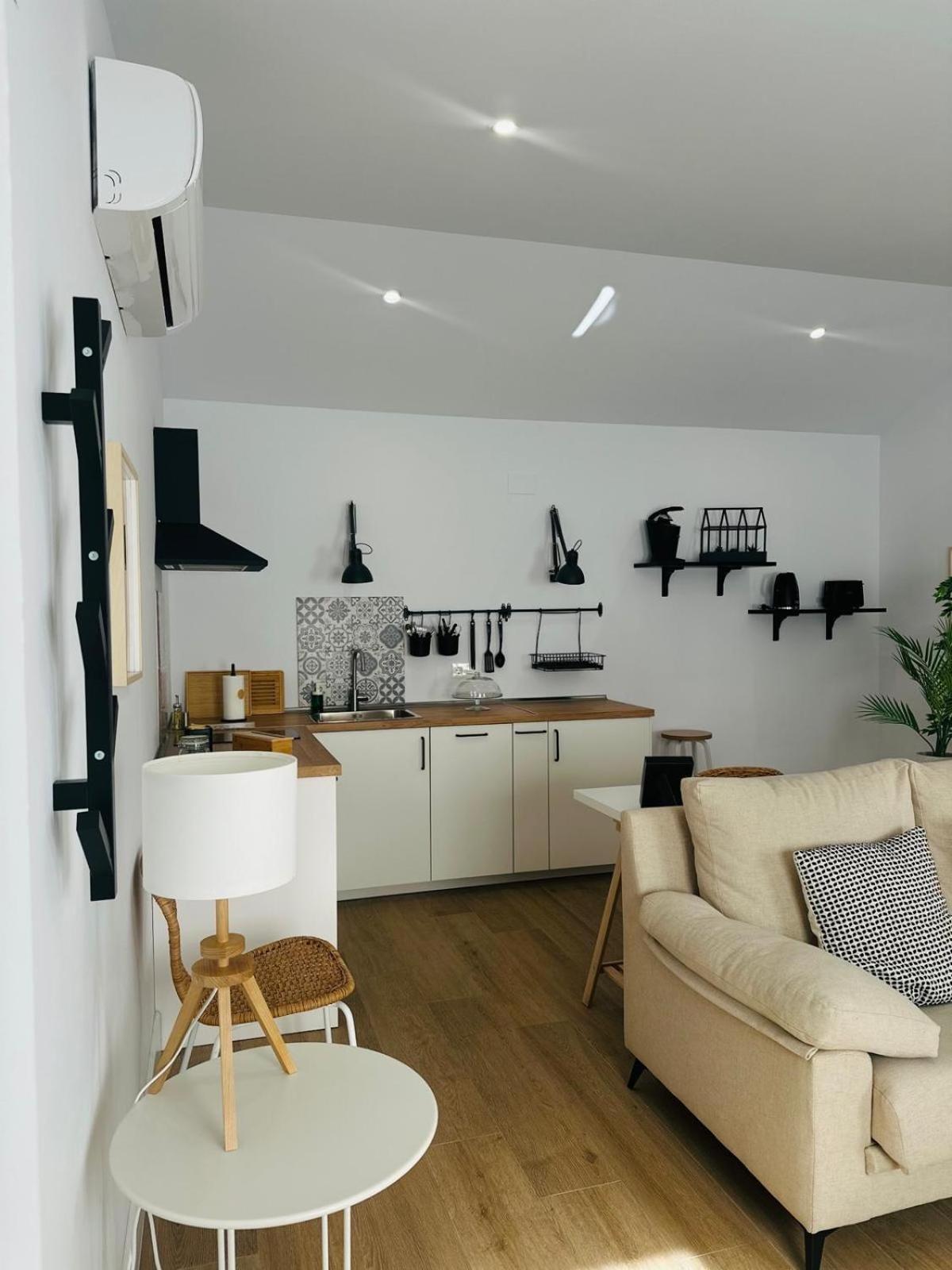 Apartamentos Turisticos Isems Aracena Eksteriør billede